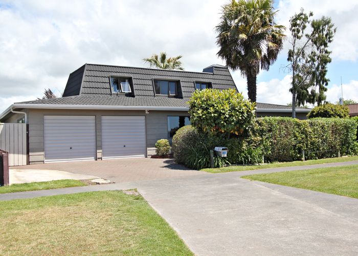  at 48 Townshend Crescent, Greenmeadows, Napier