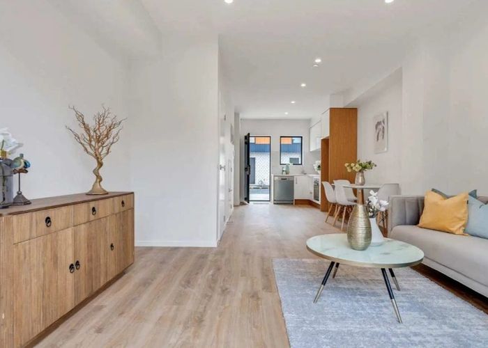  at 35 Martin Road, Manurewa, Manukau City, Auckland