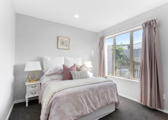  at 2A Cosmo Place, Otara, Manukau City, Auckland