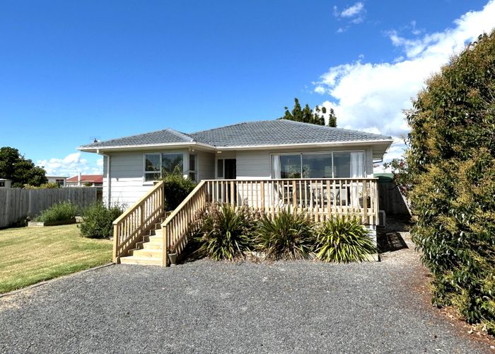  at 9 Puriri Avenue, Kaiaua, Franklin, Auckland