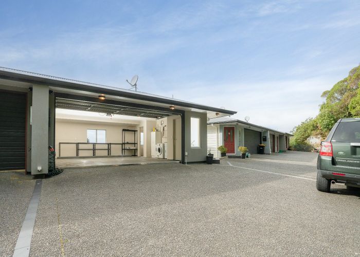  at 17F Onslow Road, Khandallah, Wellington