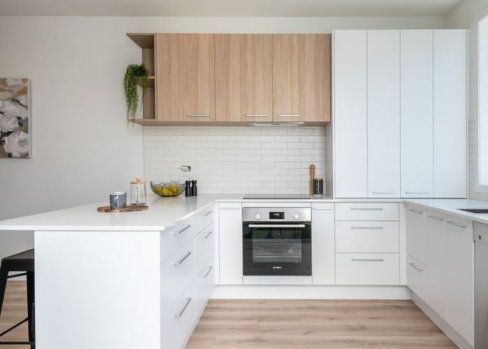  at 4/27 Dunkirk Road, Panmure, Auckland