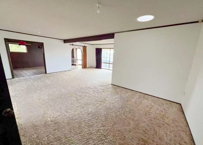  at 56 Balmain Road, Chatswood, North Shore City, Auckland