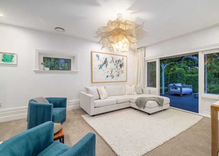  at 34 Glandovey Road, Fendalton, Christchurch
