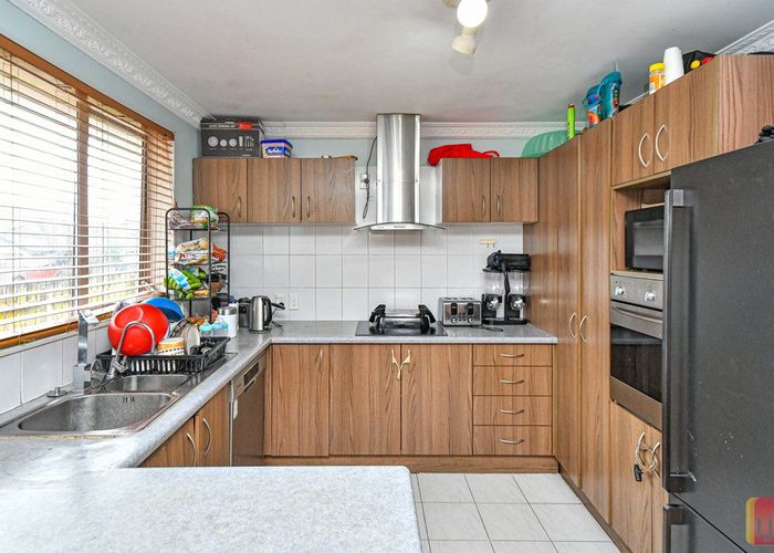  at 17 Tilberg Street, Favona, Auckland