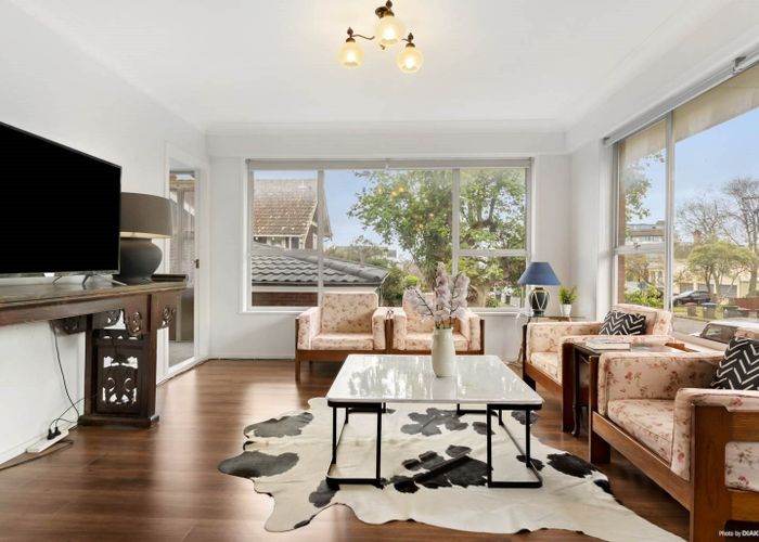  at 4/16 Clyde Street, Epsom, Auckland