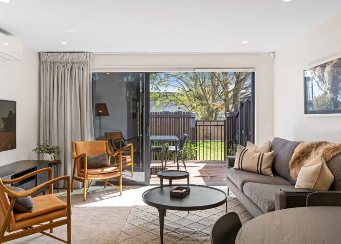  at 102 Leinster Road, Merivale, Christchurch City, Canterbury