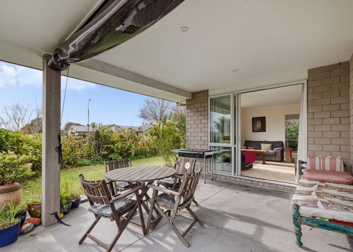  at 105 Rowesdale Drive, Ohauiti, Tauranga, Bay Of Plenty
