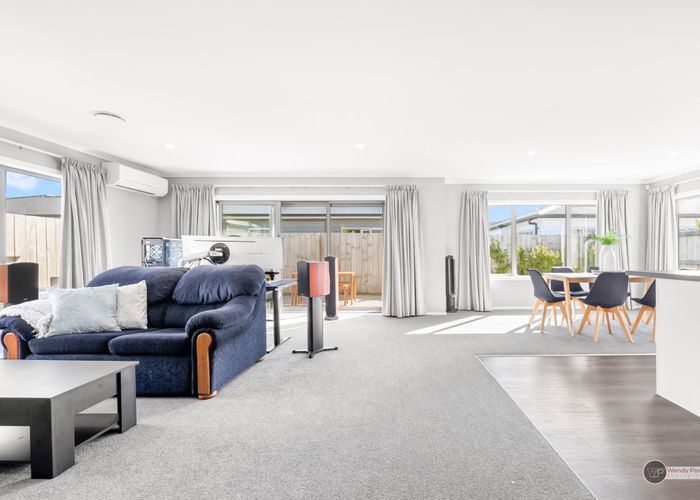  at 8 Grovedale Square, Wainuiomata, Lower Hutt