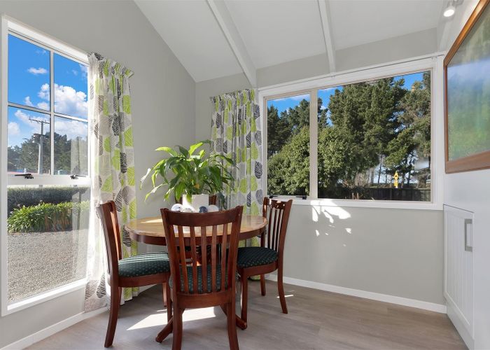  at 28 Chamberlain Avenue, Amberley, Amberley