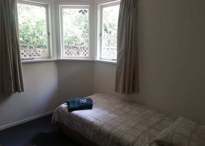  at 5 The Avenue, Albany, North Shore City, Auckland