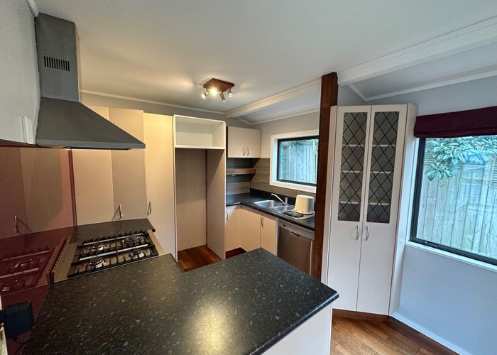  at 6A Nielsen Place, Massey, Waitakere City, Auckland