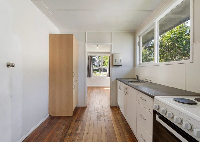  at 108 Tennessee Avenue, Mangere East, Auckland