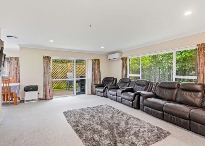  at 35 Spackman Crescent, Paraparaumu