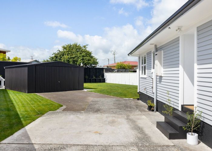  at 9 English Street, St Andrews, Hamilton