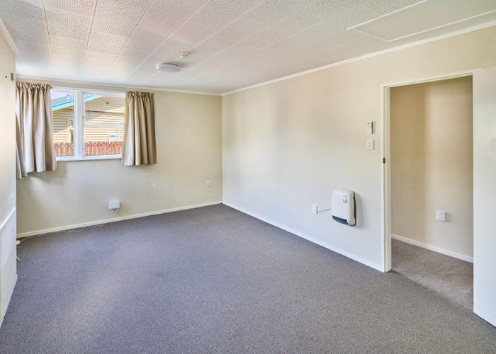  at 2/3 Bouverie Street, Petone, Lower Hutt, Wellington