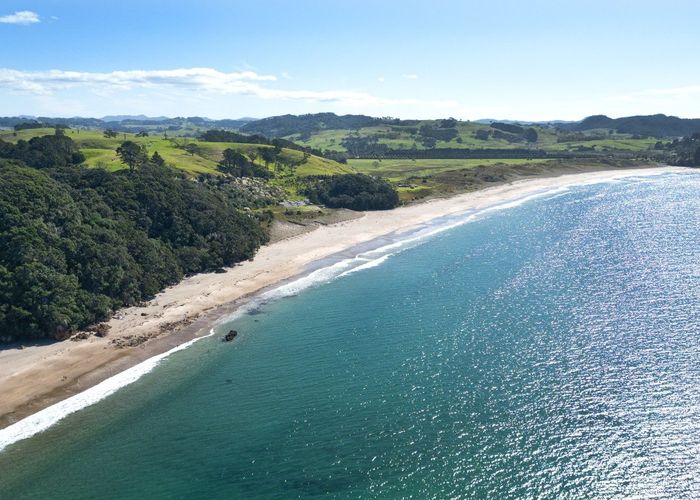  at 69 Pye Place, Hot Water Beach, Whitianga