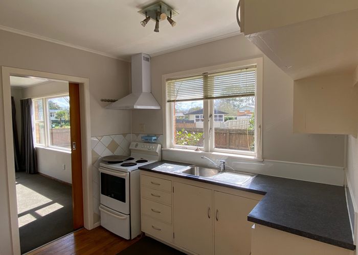  at 7 Leeds Street, Silverdale, Hamilton