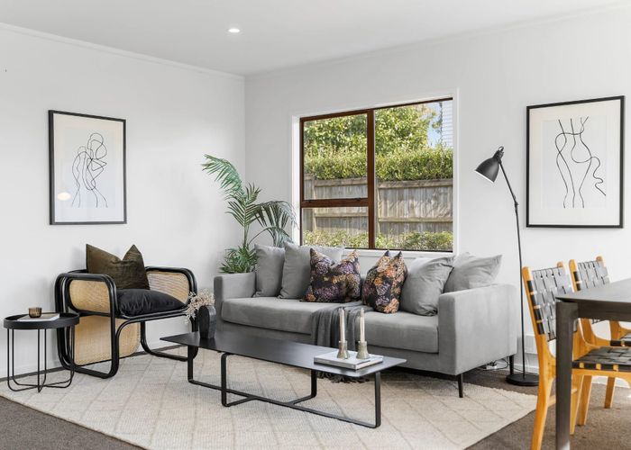  at 2/15 Seaview Terrace, Mount Albert, Auckland City, Auckland