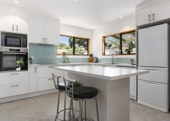  at 25 Napuka Road, Henderson Valley, Auckland
