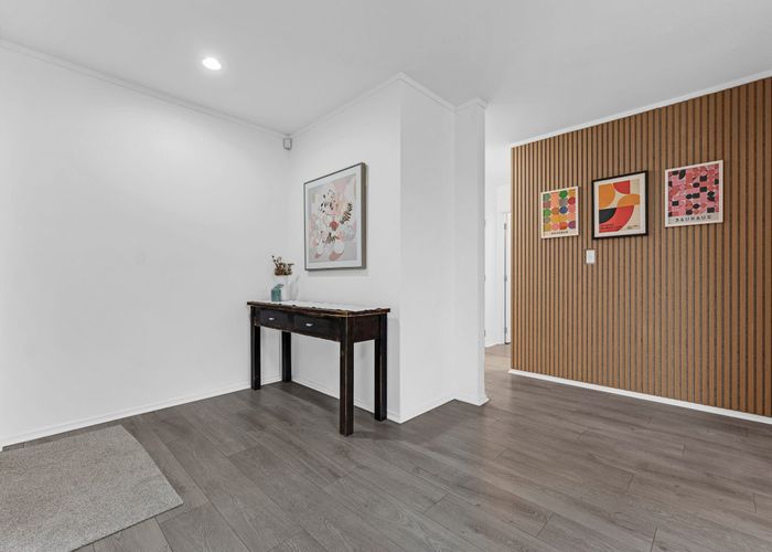 at 17 Courtvale Place, Flat Bush, Auckland