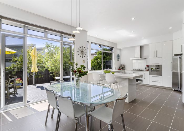  at 256 Schnapper Rock Road, Schnapper Rock, Auckland