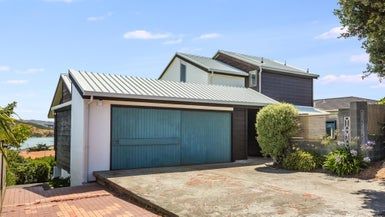  at 86 Tweed Road, Papakowhai, Porirua