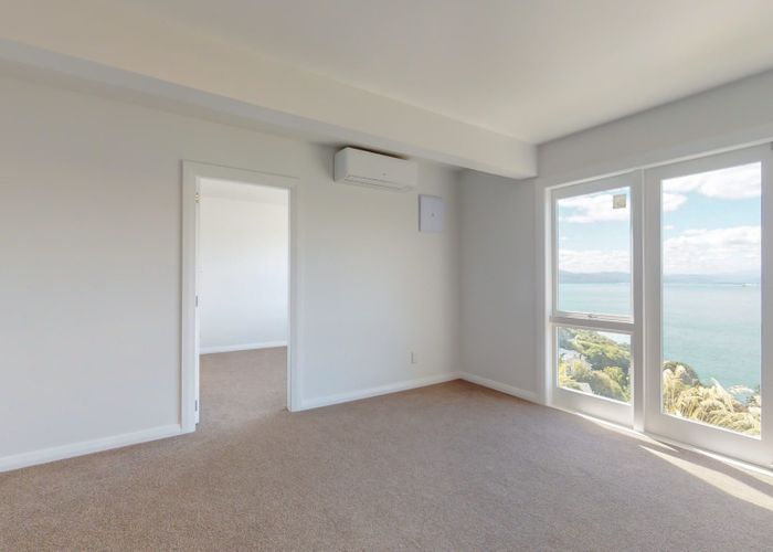  at Flat 2/18 Waipapa Terrace, Hataitai, Wellington, Wellington