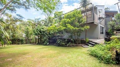  at 90 Aeroview Drive, Beach Haven, Auckland