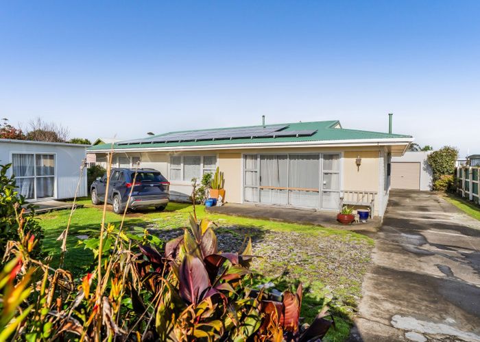  at 5815 South Road, Opunake, South Taranaki, Taranaki