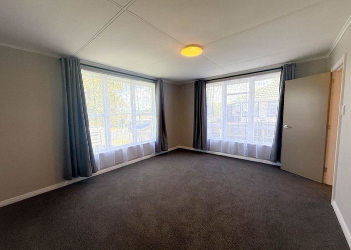  at 570 Richardson Road, Mount Roskill, Auckland City, Auckland