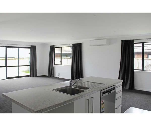  at 21 Varsity Heights, Fitzherbert, Palmerston North, Manawatu / Whanganui