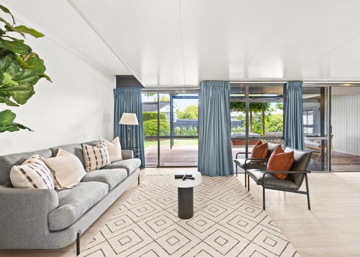  at 2 Bale Place, Havelock North, Havelock North