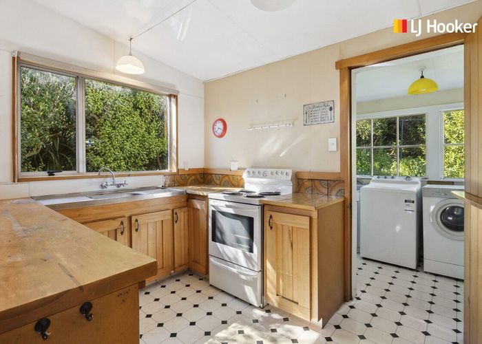  at 8 Pitcairn Street, Belleknowes, Dunedin