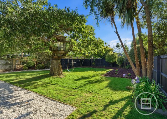  at 11 Moyna Avenue, Dallington, Christchurch