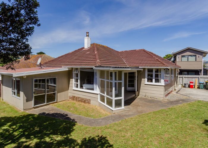  at 7 Kura Street, Titahi Bay, Porirua