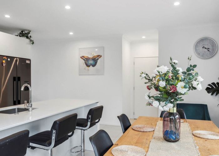  at 3 Vincent McGrath Crescent, Swanson, Auckland