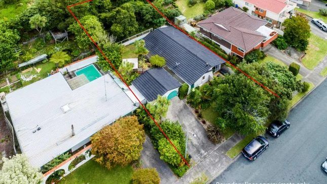  at 40 Stapleford Cres, Browns Bay, North Shore City, Auckland