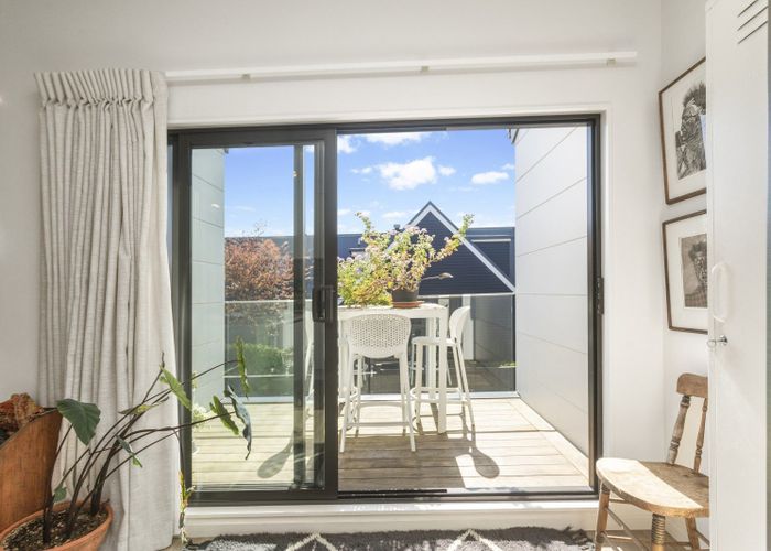  at 5B Northboro Road, Hauraki, Auckland