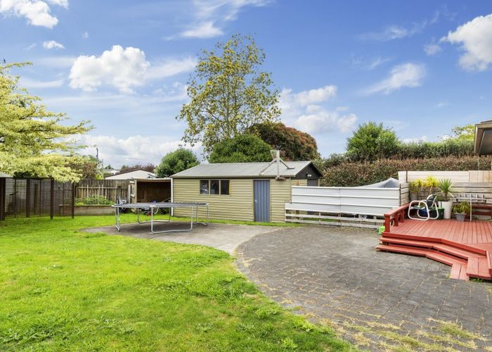  at 19 Sunset Drive, Te Puke