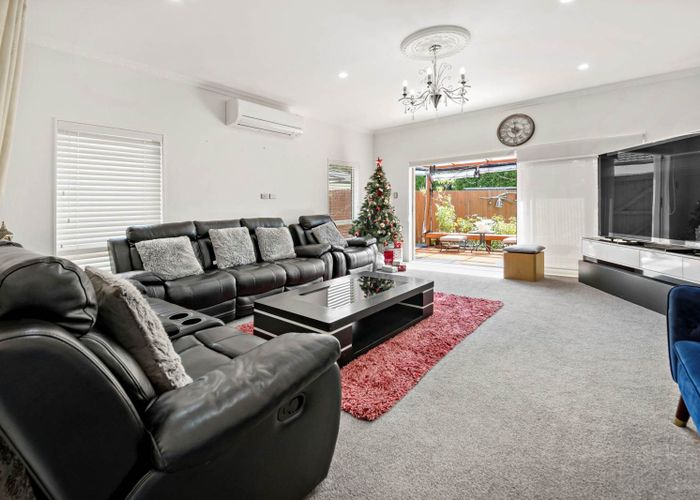  at 18 Kilmacrennan Drive, Rosehill, Papakura