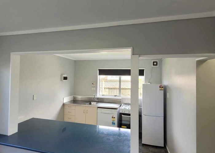  at 15 Edgecombe Street, Newlands, Wellington