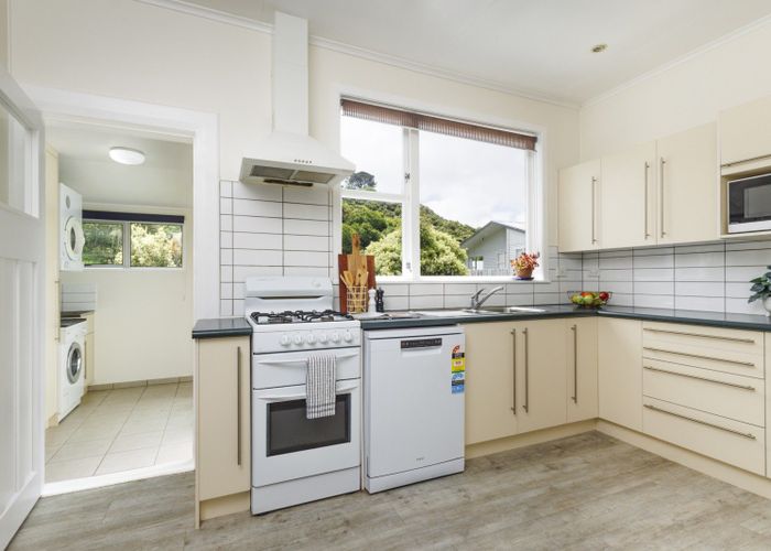  at 328 Karori Road, Karori, Wellington, Wellington