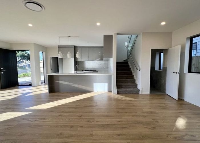  at 29 Galloway Crescent, Farm Cove, Manukau City, Auckland