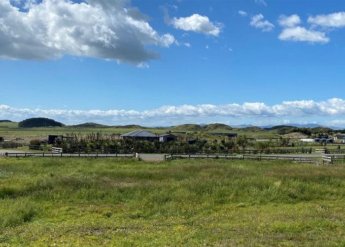  at 1215 Kanuka Drive, Waitarere Beach, Horowhenua, Manawatu / Whanganui