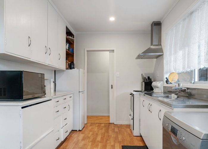  at 1/10 Rotoiti Avenue, Pakuranga Heights, Manukau City, Auckland