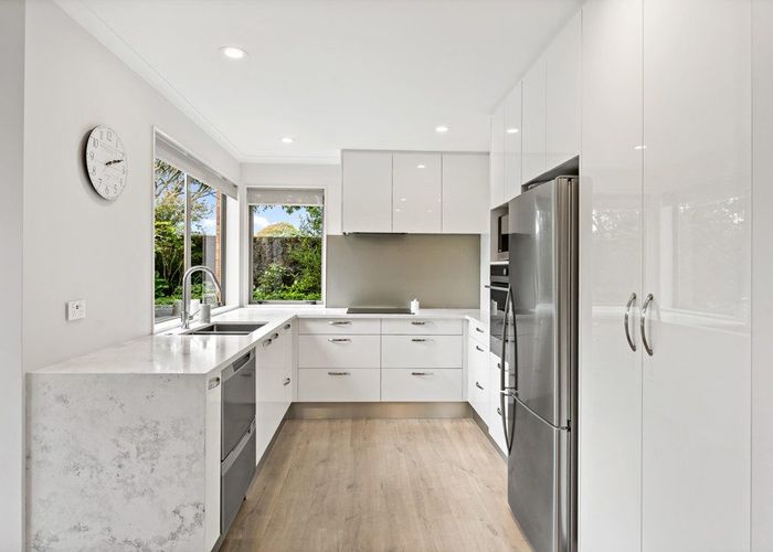  at 10 Coyle Street, Sandringham, Auckland City, Auckland