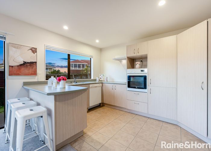  at 13/127 Boundary Road, Blockhouse Bay, Auckland City, Auckland