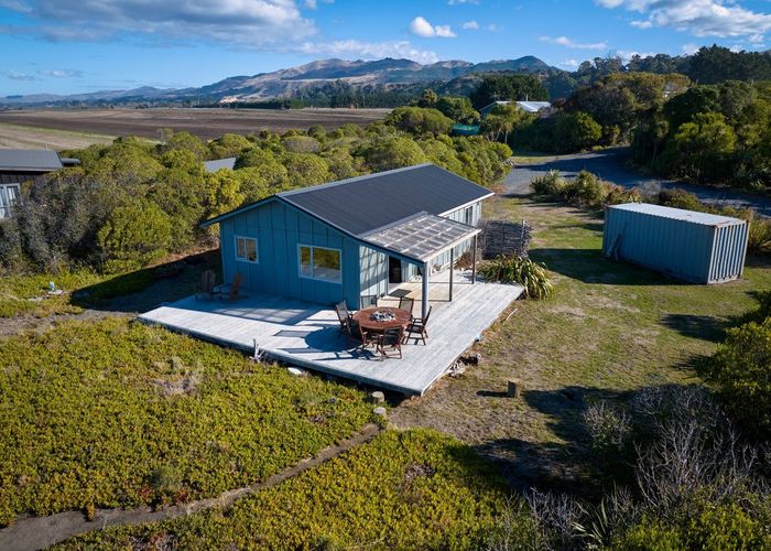  at 4/622 Claverley Road, Hundalee