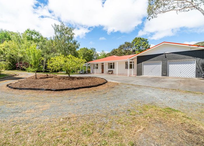  at 423 Katherine Mansfield Drive, Whitemans Valley, Upper Hutt, Wellington